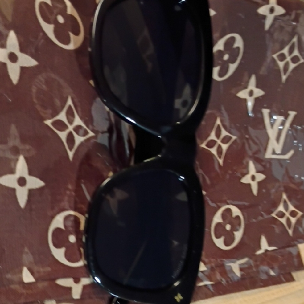 Louis Vuitton Black Designer Sunglasses